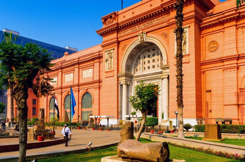 Egyptian Museum in Cairo featured in 5-Days Cairo and Abu Dhabi Tour
